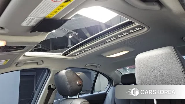 BMW 3 Series (F30) 2018 Белый из Кореи, фото 6