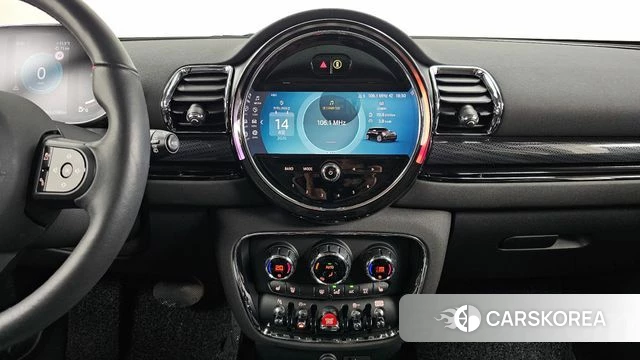 Mini Cooper Clubman 2023 Белый из Кореи, фото 6