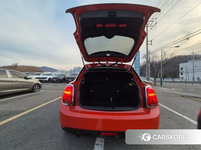 Mini Cooper 2018 Красный из Кореи, фото 6