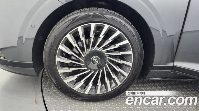 Hyundai Grandeur Hybrid (GN7) 2023 Серый из Кореи, фото 6