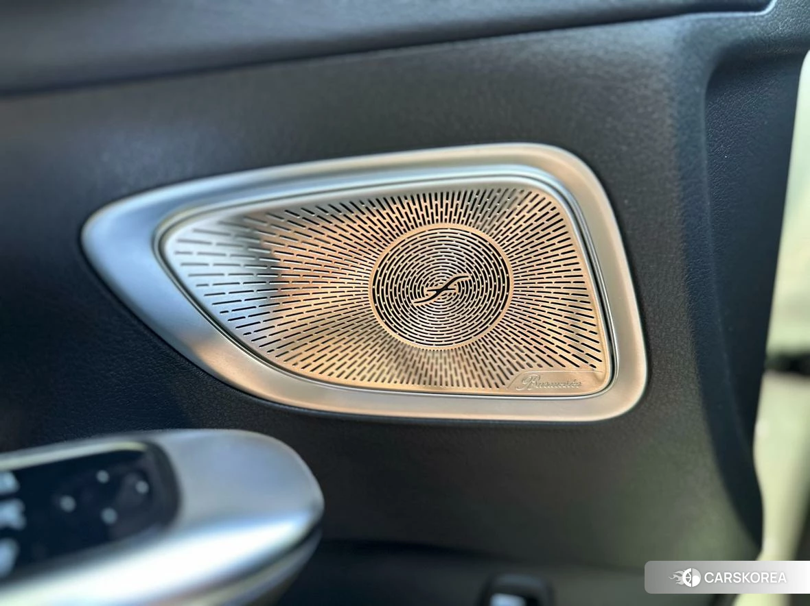 Mercedes-Benz Class C 2023 Белый из Китая, фото 6