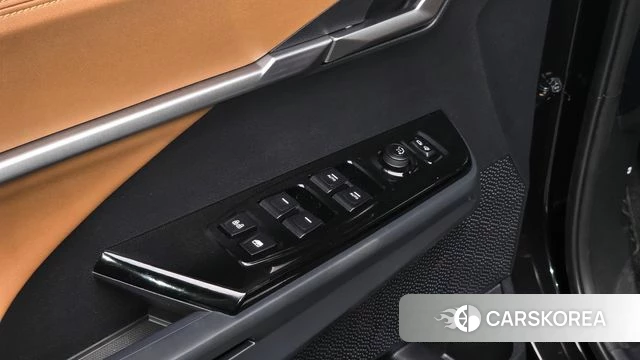Ssangyong Torres 2023 Черный из Кореи, фото 6