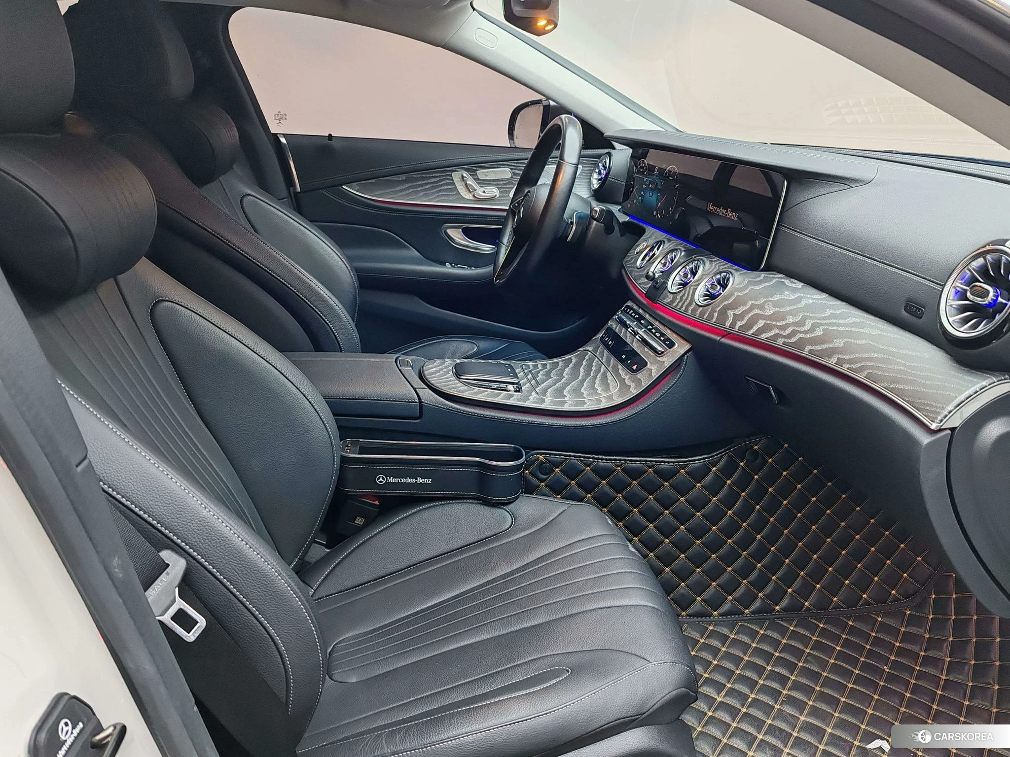 Mercedes-Benz CLS 2022 Темно-серый из Китая, фото 6