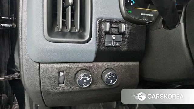 Chevrolet (GM Daewoo) Real New Colorado 2022 Черный из Кореи, фото 6
