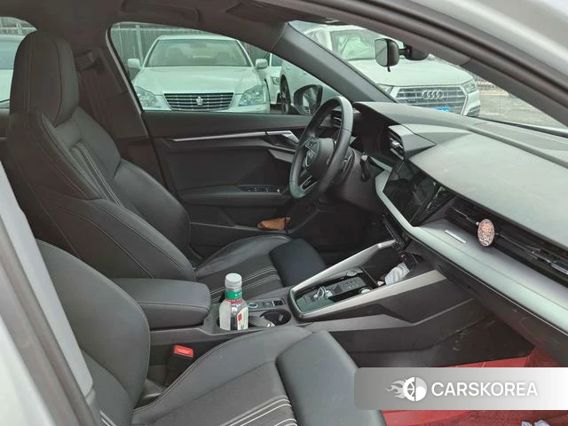 Audi A3 2024 Белый из Китая, фото 6