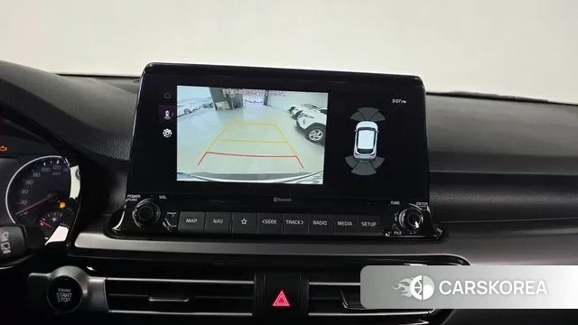 Kia Seltos 2022 Белый из Кореи, фото 6