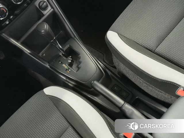 Toyota YARIS L Zhixuan 2022 Белый из Китая, фото 6