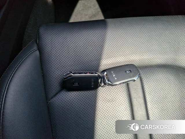 Kia K5 3rd generation 2022 Белый из Кореи, фото 6