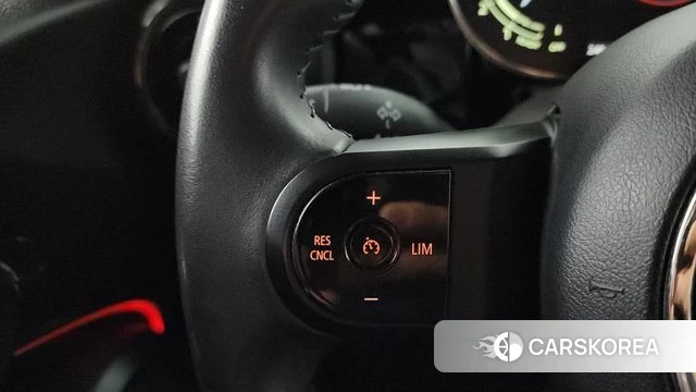 Mini Cooper 2023 Белый из Кореи, фото 6