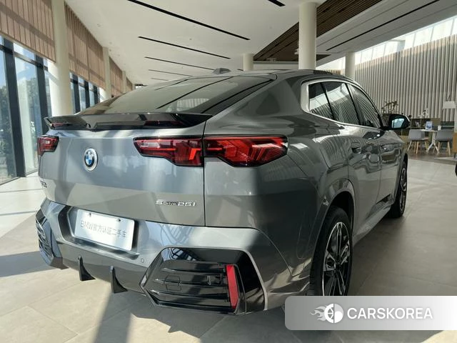 BMW X2 (import) 2025 Темно-серый из Китая, фото 6
