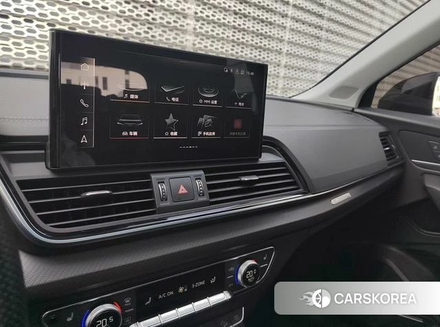 Audi Q5L 2021 Черный из Китая, фото 6