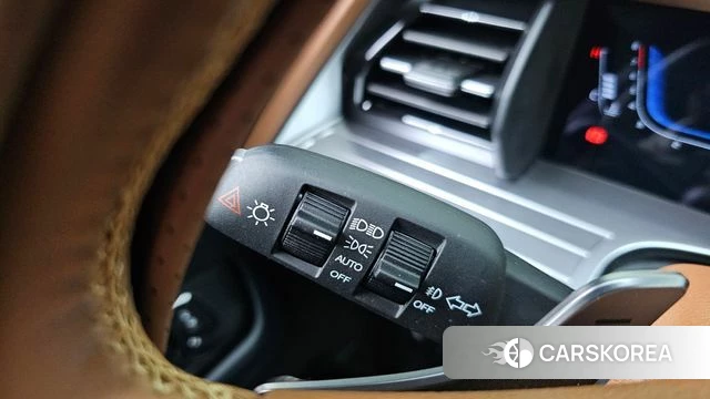 Ssangyong Torres 2023 Темно-зеленый из Кореи, фото 6