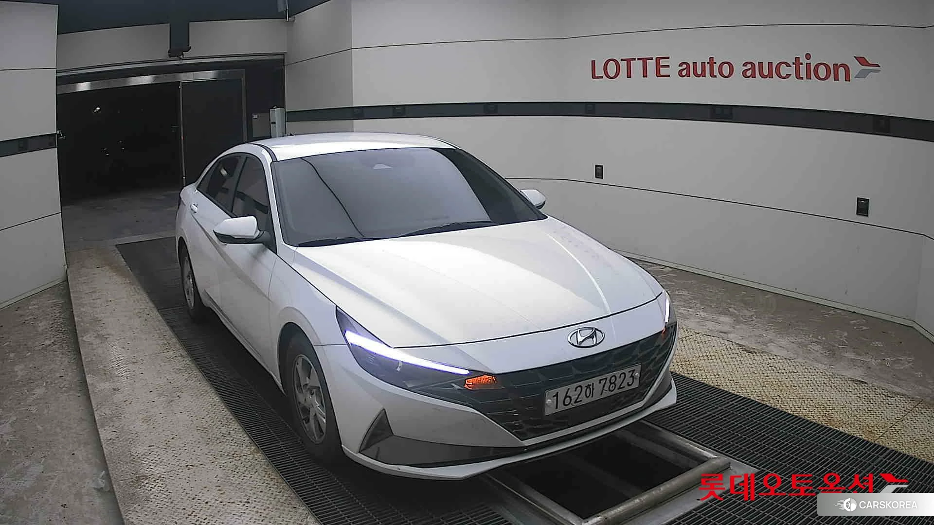 Hyundai Avante 2021 Polar White из Кореи, фото 6