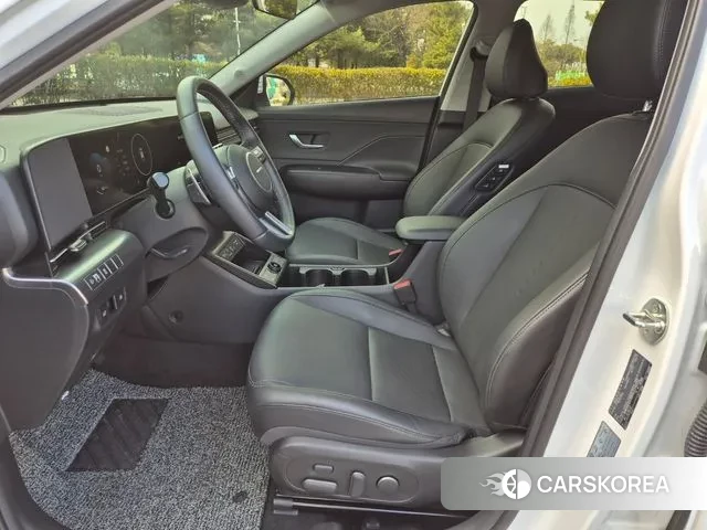 Hyundai Kona (SX2) 2024 Белый из Кореи, фото 6