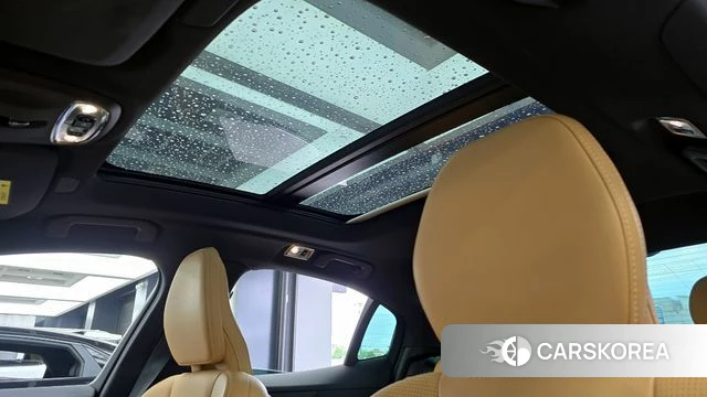 Volvo S60 3rd generation 2021 Белый из Кореи, фото 6