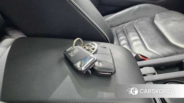 Volkswagen Arteon 2019 Белый из Кореи, фото 6
