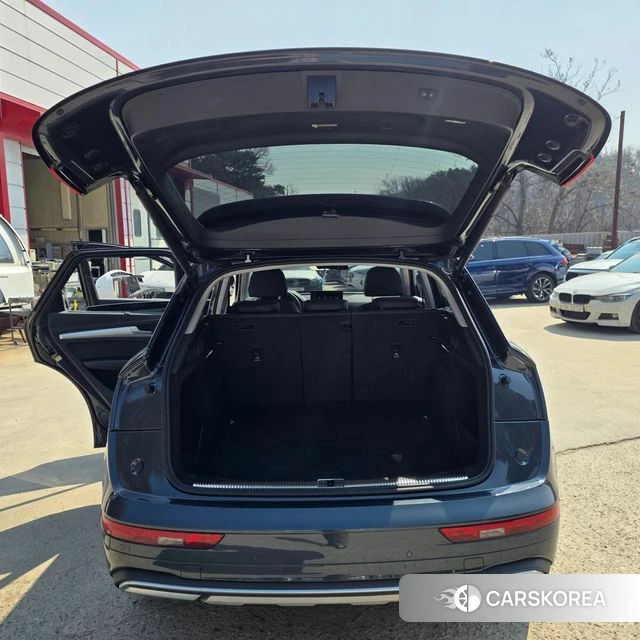 Audi Q5 (FY) 2022 Черный из Кореи, фото 6