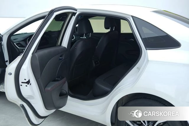 Chevrolet Cruze 2022 Белый из Китая, фото 6
