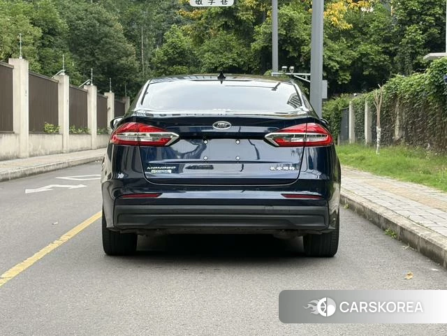 Ford Mondeo PHEV 2020 Синий из Китая, фото 6
