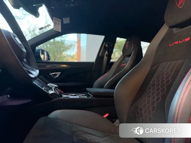 Lamborghini Urus 2023 Синий из Кореи, фото 6