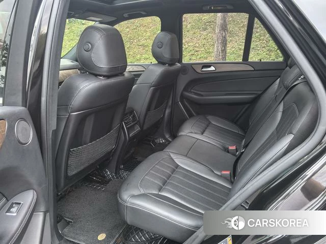 Mercedes-Benz GLE (import) 2018 Черный из Китая, фото 6