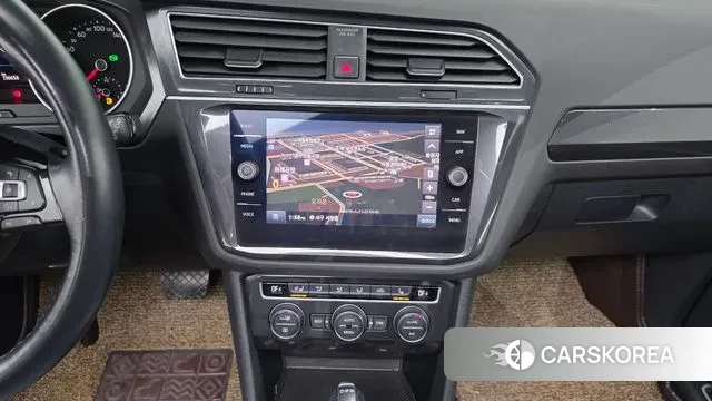 Volkswagen Tiguan second Generation 2018 Черный из Кореи, фото 6