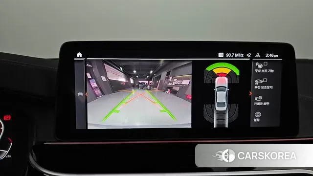 BMW 5 Series (G30) 2023 Серебристо-серый из Кореи, фото 6