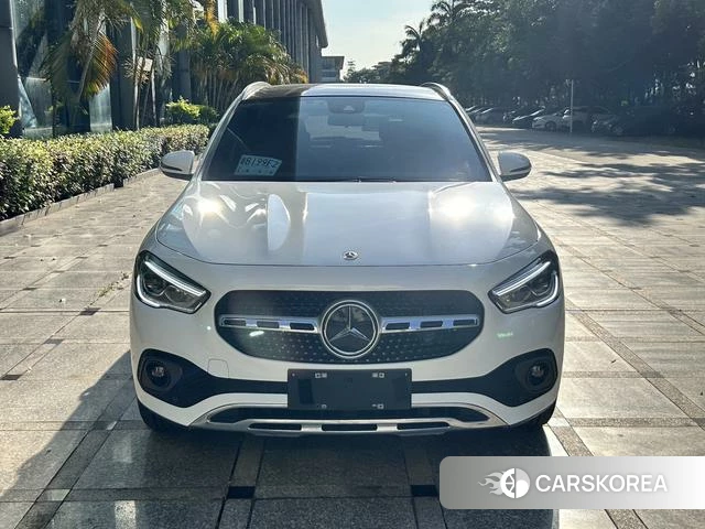 Mercedes-Benz GLA 2023 Белый из Китая, фото 6