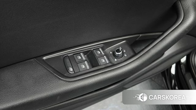 Audi A4 (B9) 2018 Черный из Кореи, фото 6