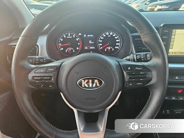 Kia Stonic 2019 Серый из Кореи, фото 6