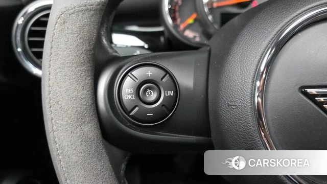 Mini Cooper 2020 Жемчужный цвет из Кореи, фото 6