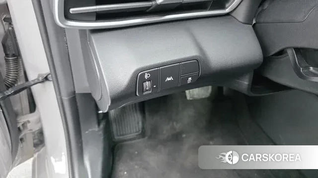 Hyundai Avante (CN7) 2021 Серебристо-серый из Кореи, фото 6