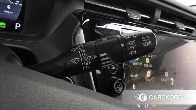 Chevrolet (GM Daewoo) Bolt EUV 2023 Серебристо-серый из Кореи, фото 6