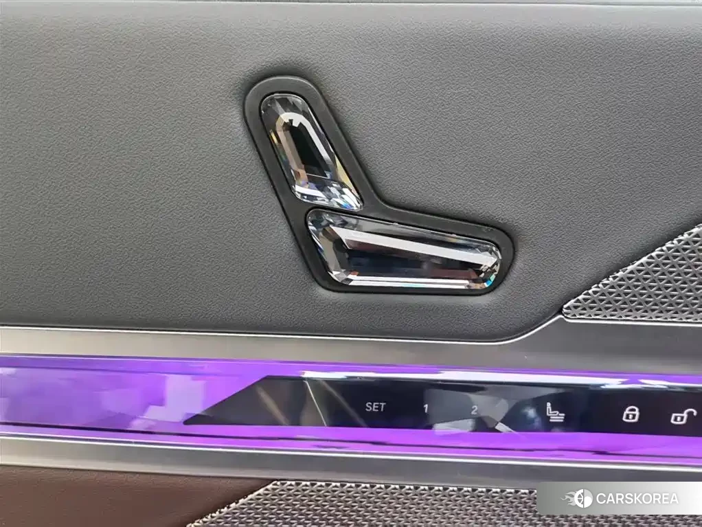 BMW i7 2023 Silver/gray из Китая, фото 6