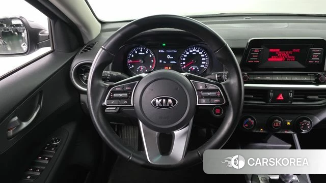 Kia Come New K3 2021 Серебристо-серый из Кореи, фото 6