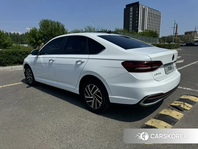 Volkswagen Lavida 2022 Белый из Китая, фото 6