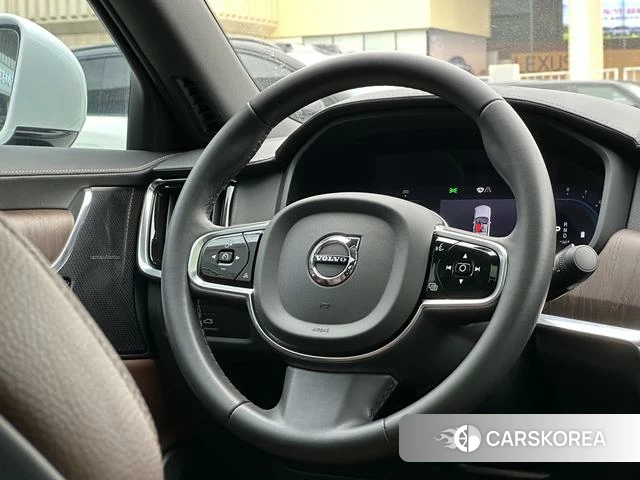Volvo S90 2023 Белый из Китая, фото 6