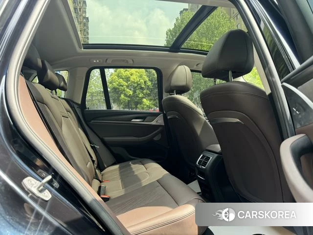 BMW X3 2021 Черный из Китая, фото 6