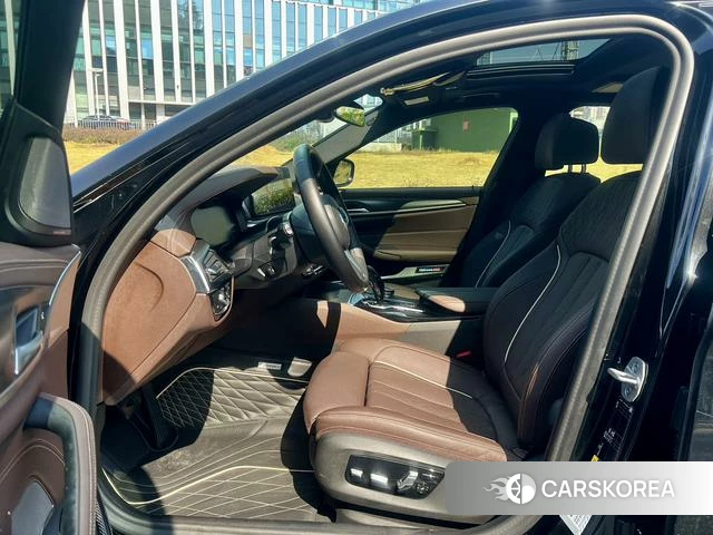 BMW 5 series PHEV 2021 Черный из Китая, фото 6