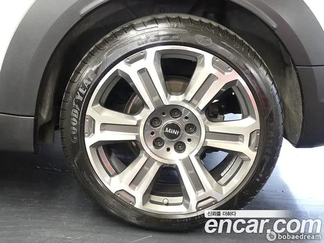 Mini Cooper S Countryman id 2681119 из Кореи 6