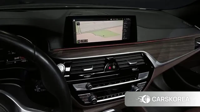 BMW 5 Series (G30) 2020 Серый из Кореи, фото 6