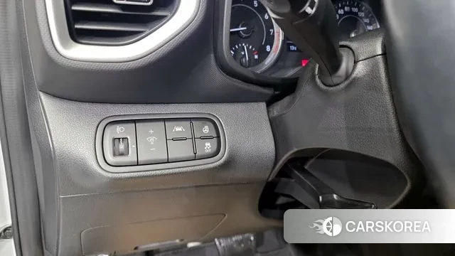 Hyundai Venue 2021 Белый из Кореи, фото 6