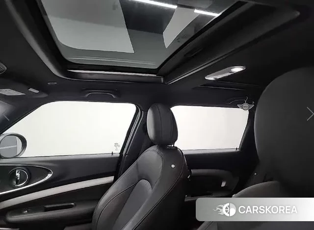 Mini Cooper S Clubman 2023 Зеленый из Кореи, фото 6