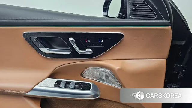 Mercedes-Benz E-Class W214 2024 Черный из Кореи, фото 6