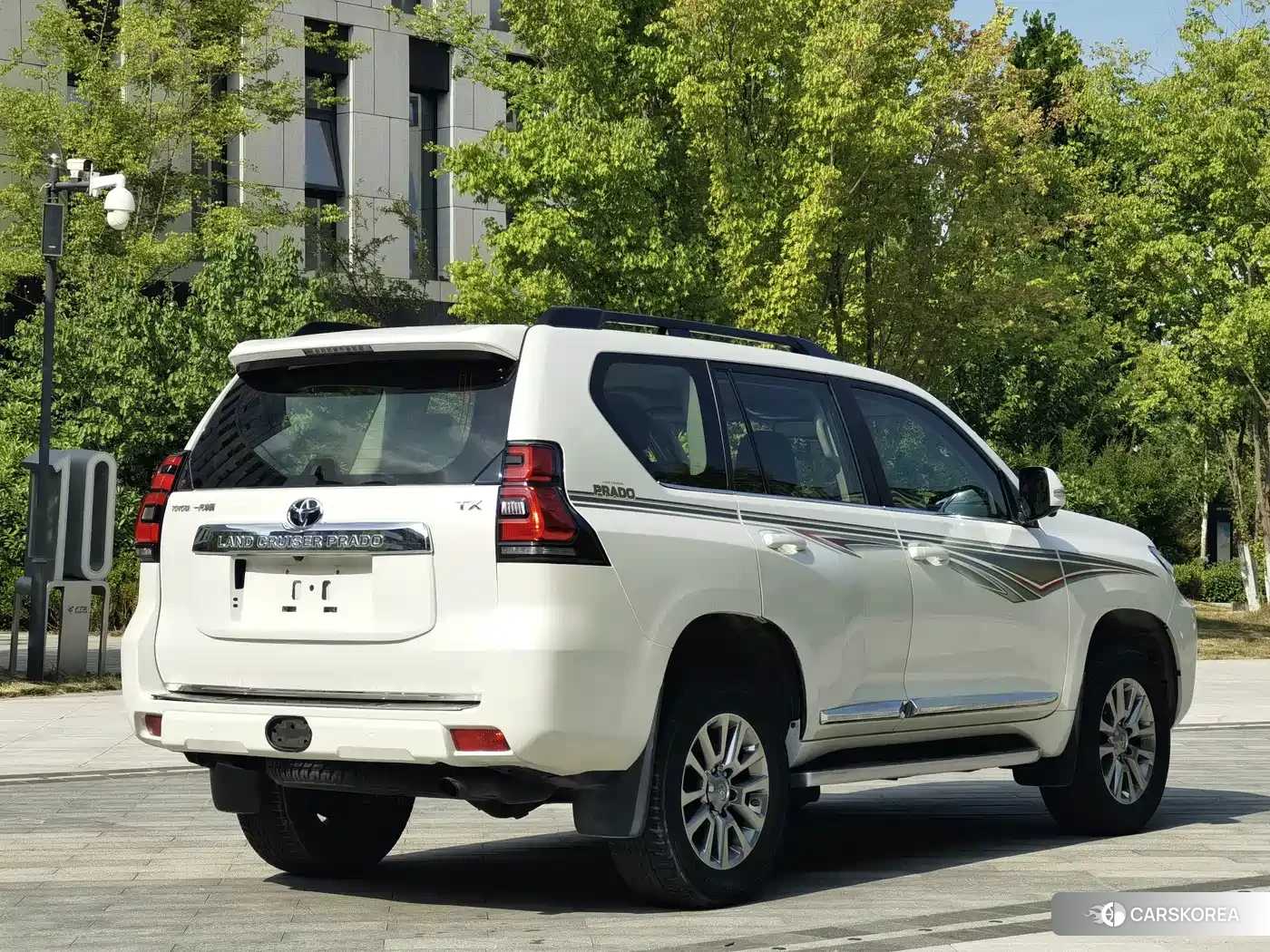 Toyota Prado 2019 Белый из Китая, фото 6