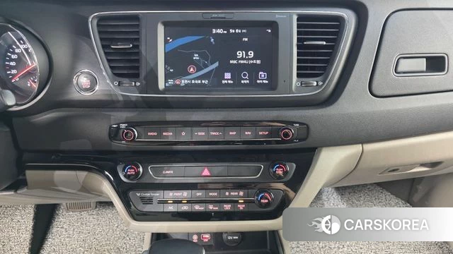 Kia The New Carnival 2020 Белый из Кореи, фото 6