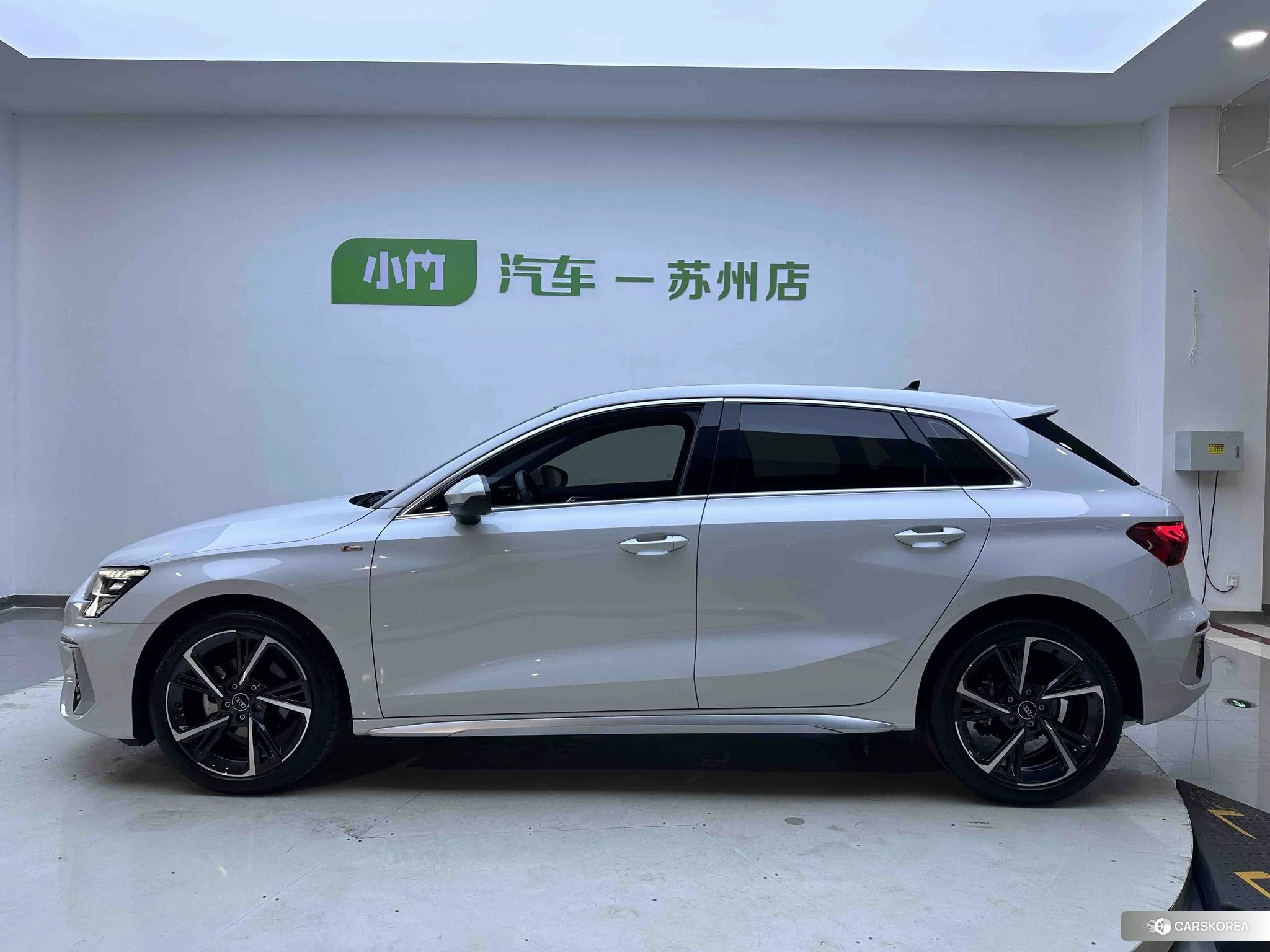Audi A3 2023 Белый из Китая, фото 6