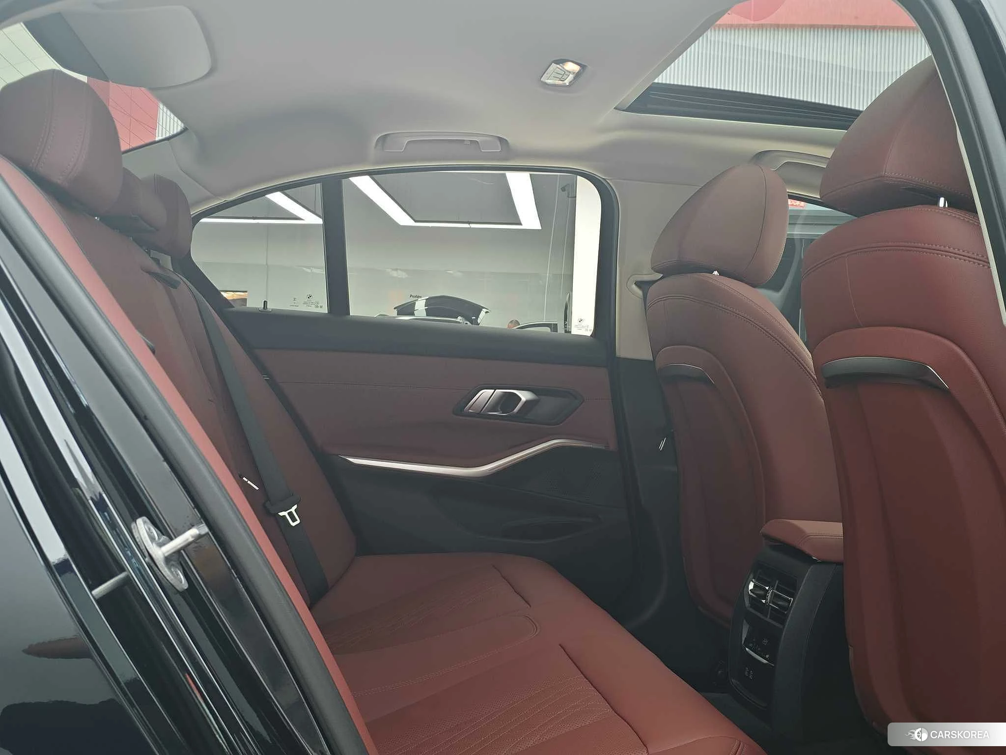 BMW 3 series 2024 Черный из Китая, фото 6