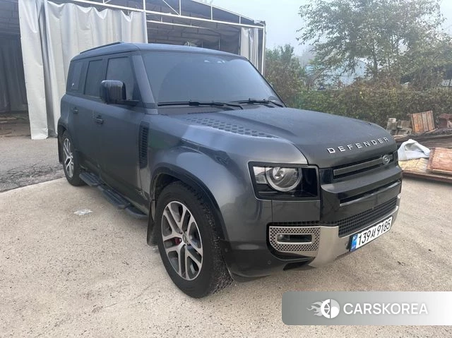 Land Rover Defender (L663) 2024 Черный двухцветный из Кореи, фото 6