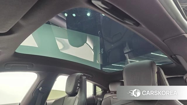 Porsche Taycan 2020 Серебристо-серый из Кореи, фото 6